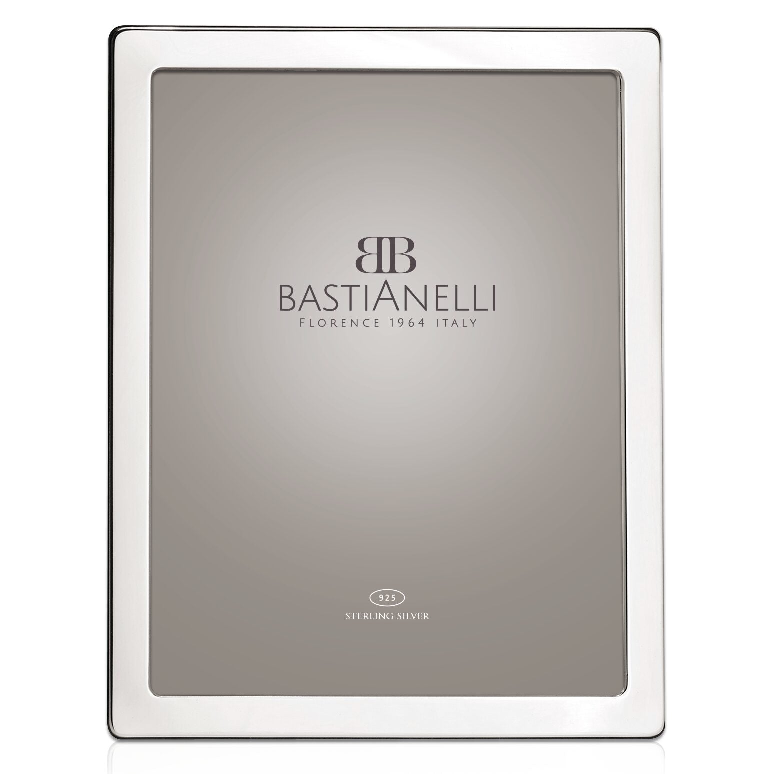 Cunill 'Liscia Flat' 4x6 Sterling Silver Picture Frame, sterling silver picture frame, on a white background