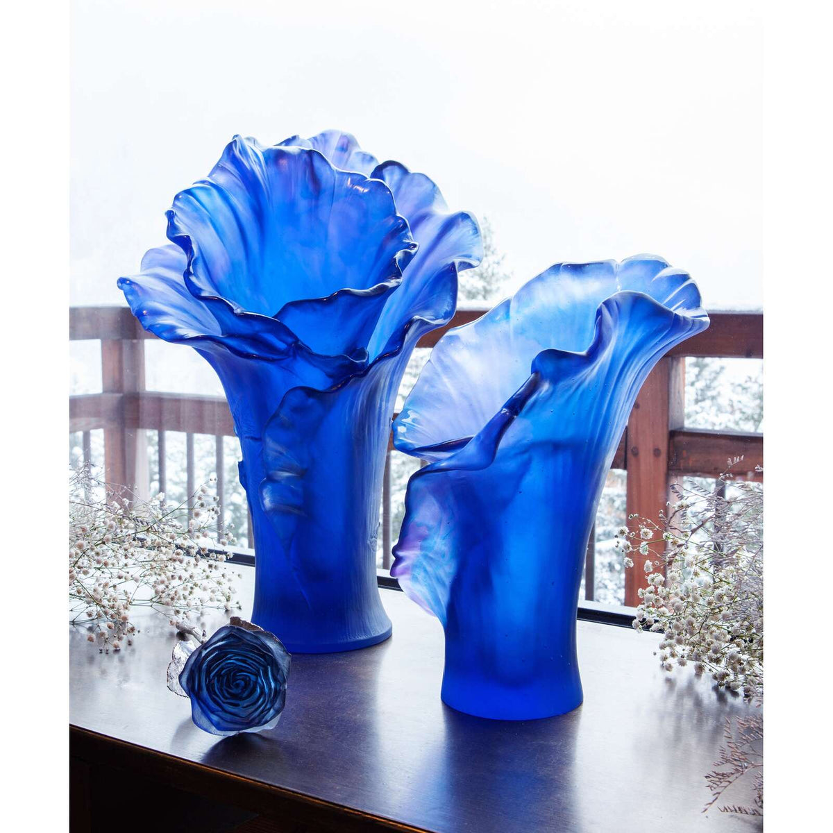 Daum Arum Medium Vase – Midnight Blue, alternate view