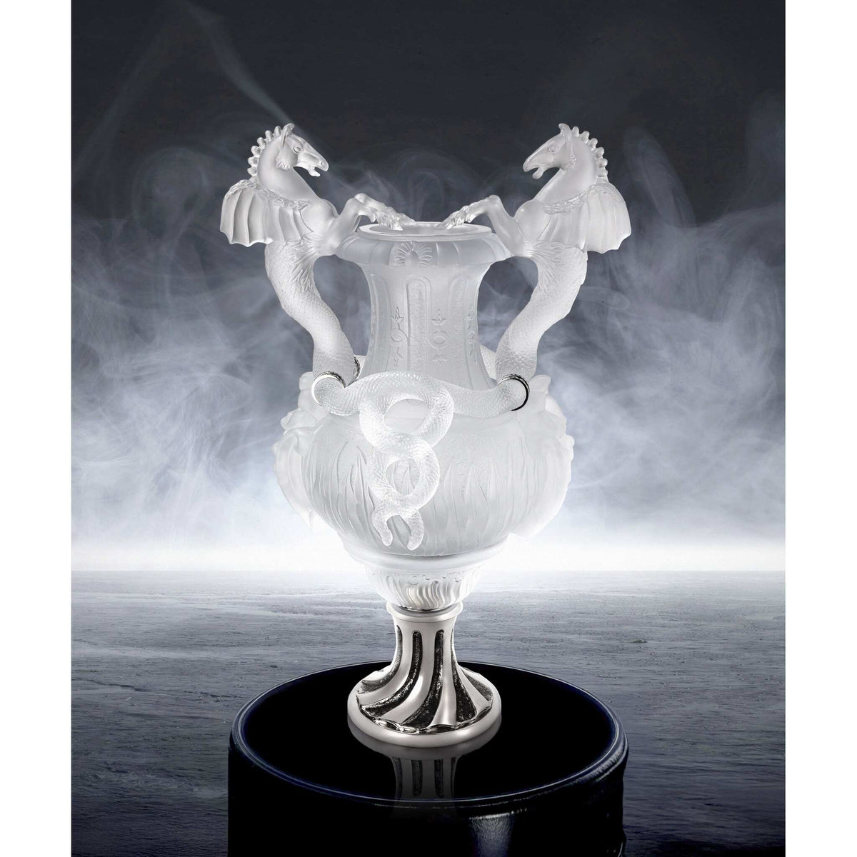 Daum Chevaux Ailés Vase – White 8ex, alternate view