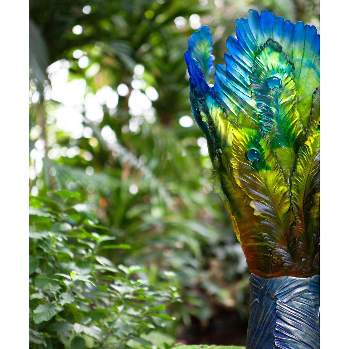 Daum Fleur De Paon Magnum Vase – Exotique 25ex, alternate view