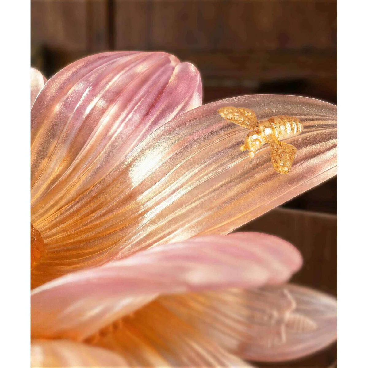 Daum Or D'Abeille Centerpiece 175ex Sculpture, Daum crystal, view 3