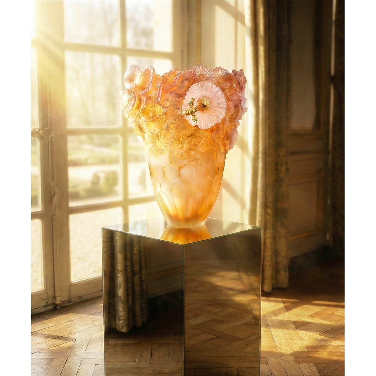 Daum Or D'Abeille Magnum Vase 99ex, alternate view