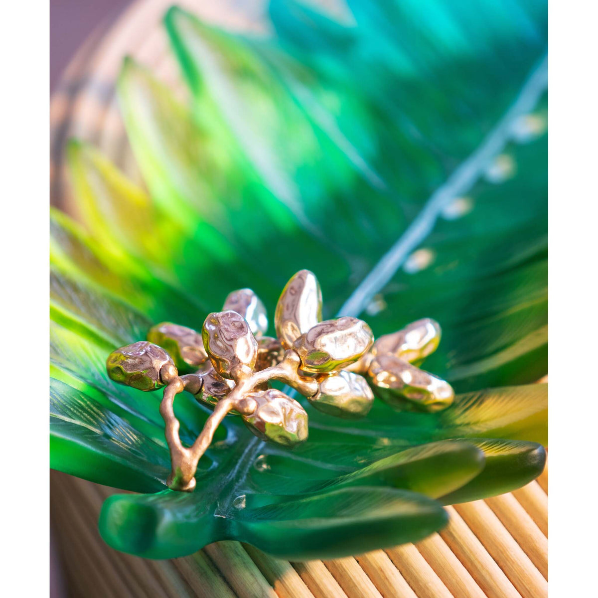 Daum Palm Beach Large Leaf Bowl By Emilio Robba 225ex, alternate view