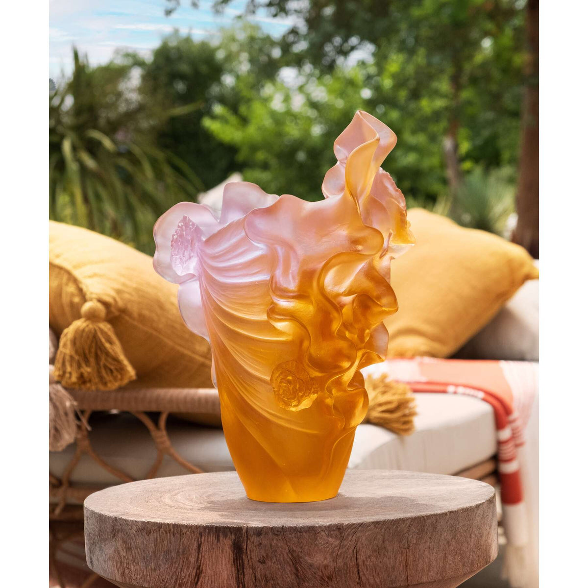 Daum Rose Royale Medium Vase 225ex, alternate view