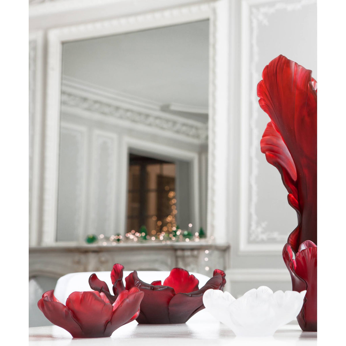 Daum Tulipe Bowl – Red, alternate view