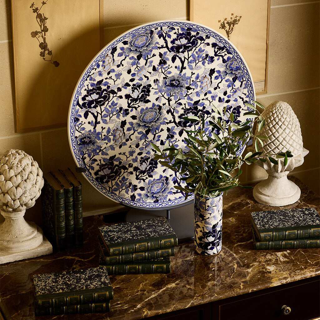 Gien Fluted Vase, Small - Pivoines Bleues, alternate view