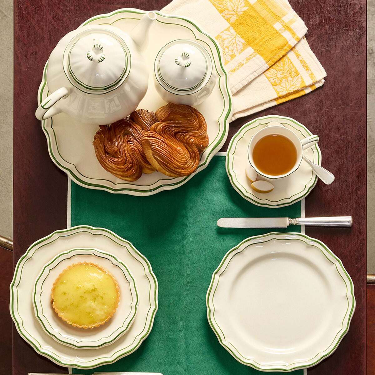 Gien Jumbo Cup & Saucer - Filet Fern Green, view 2