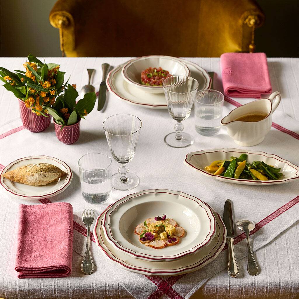 Gien Pickle Dish - Filet Burgundy, alternate view