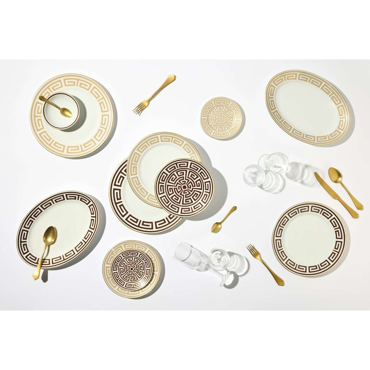 Ginori 1735 Labirinto Charger Plate, Ebano, view 7