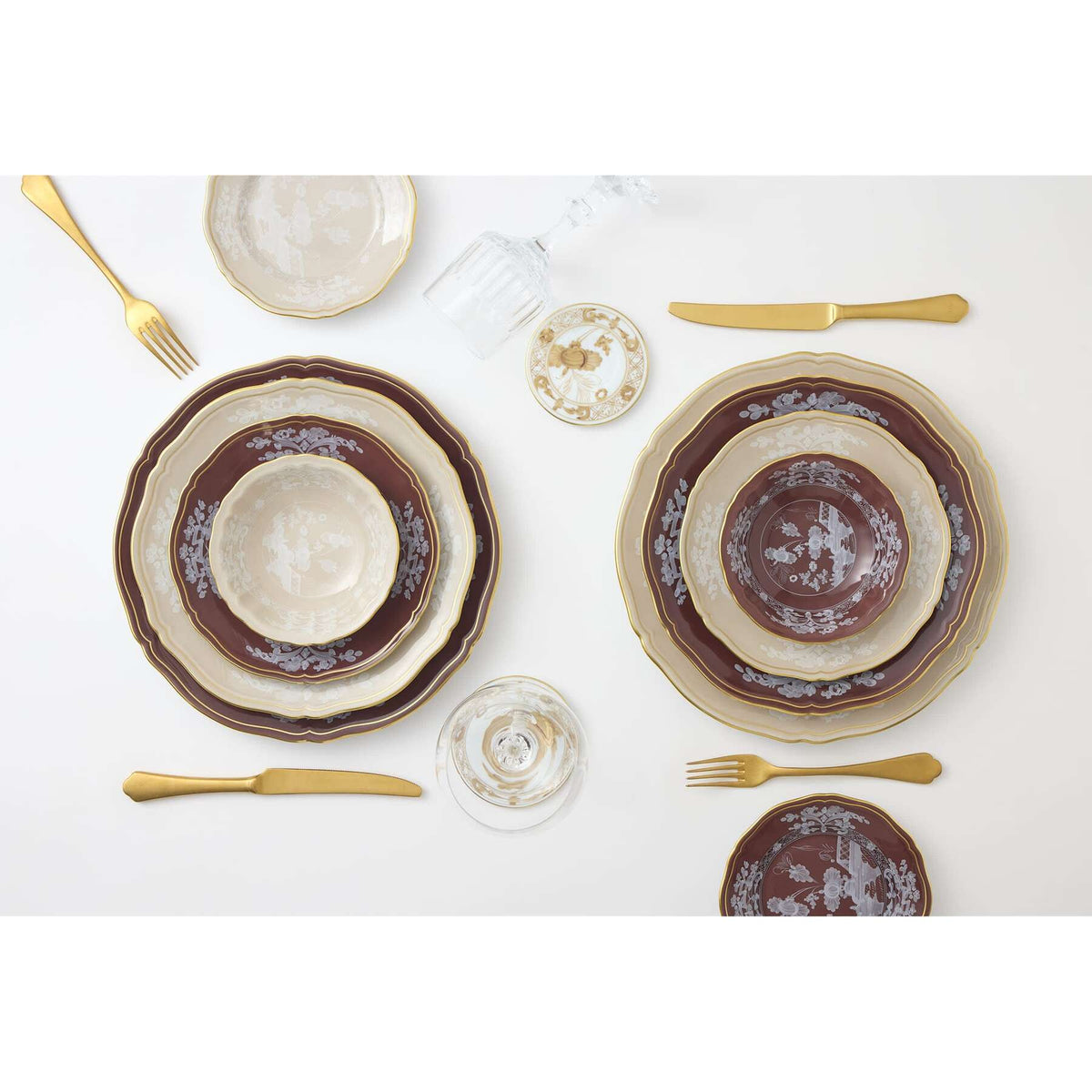 Ginori 1735 Oriente Italiano Charger Plate, Meringa, view 6