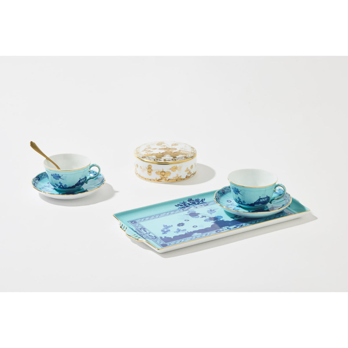 Ginori 1735 Oriente Italiano Tesori Rectangular Tray, Iris, view 4