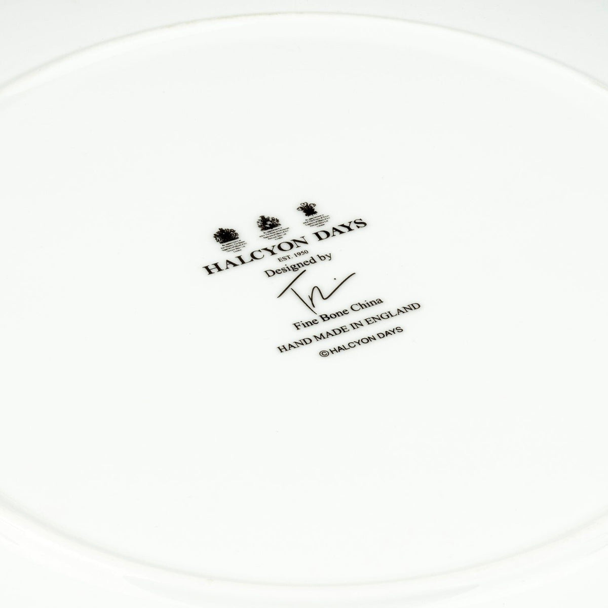 Halcyon Days Life Guards on Parade 10" Coupe Plate, alternate view