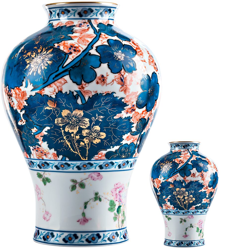 Haviland Dammouse Small Vase, alternate view