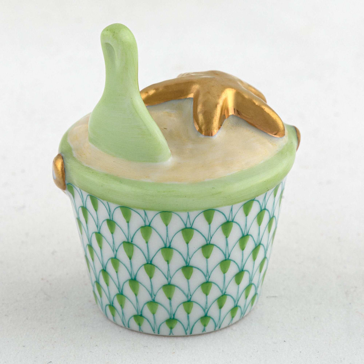 Herend Beach Bucket Figurine – Key Lime, alternate view