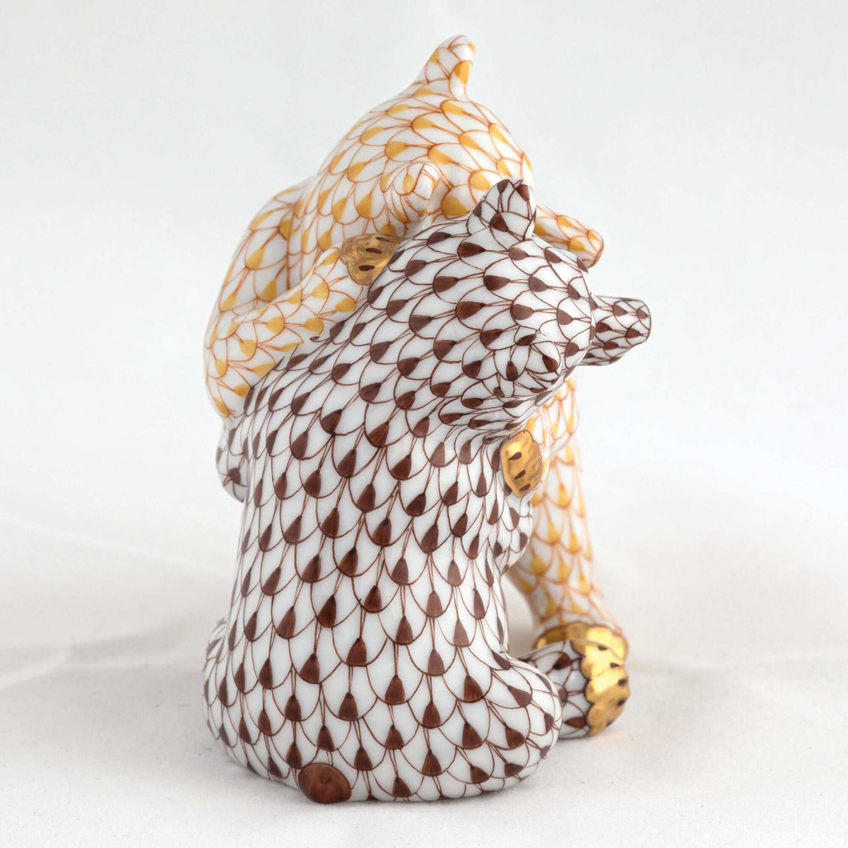 Herend Bear Hug Figurine – Butterscotch-Chocolate, alternate view