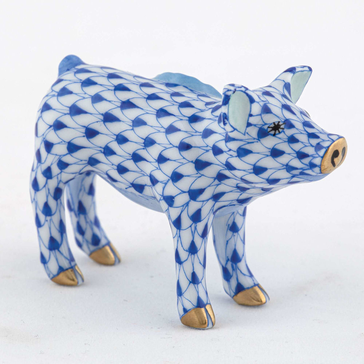 Herend Blue Ribbon Pig Figurine – Sapphire, alternate view