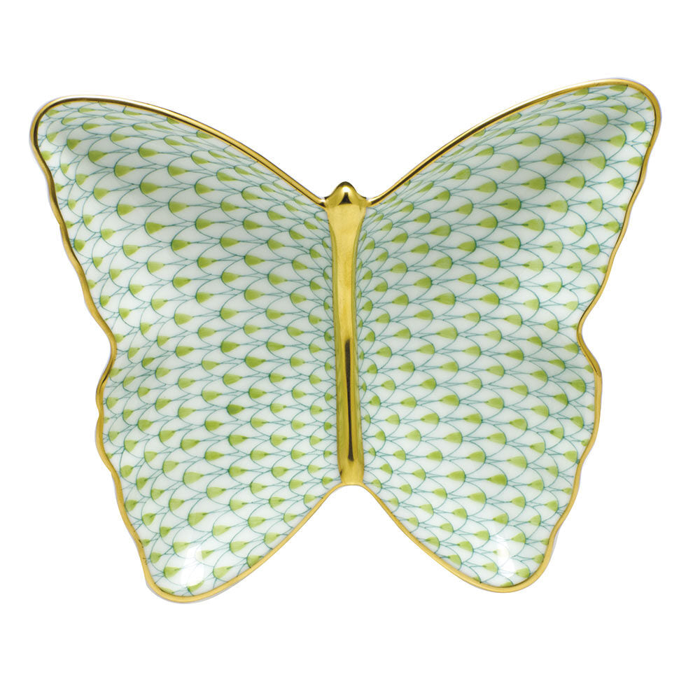 Hand-painted Herend Butterfly Dish Decorative Plate in Key Lime fishnet porcelain on a white background