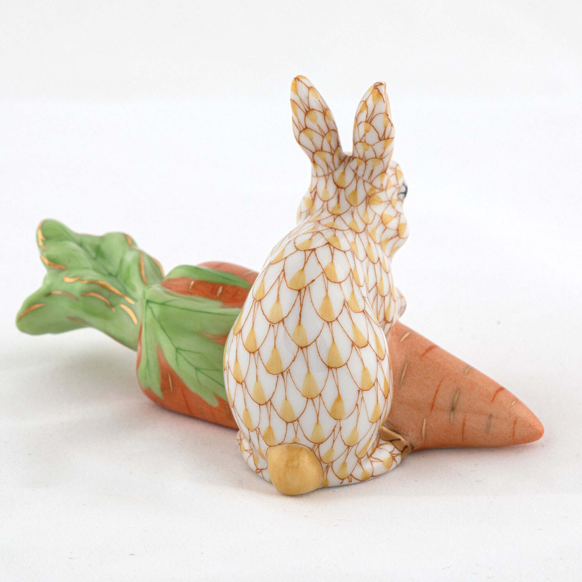 Herend Carrot Love Figurine – Butterscotch, alternate view