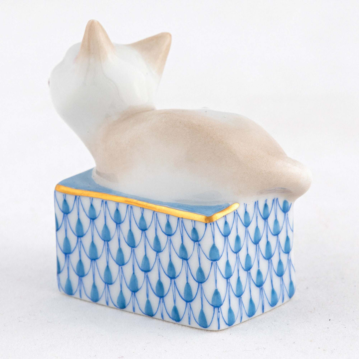 Herend Cat in Box Figurine – Blue, alternate view
