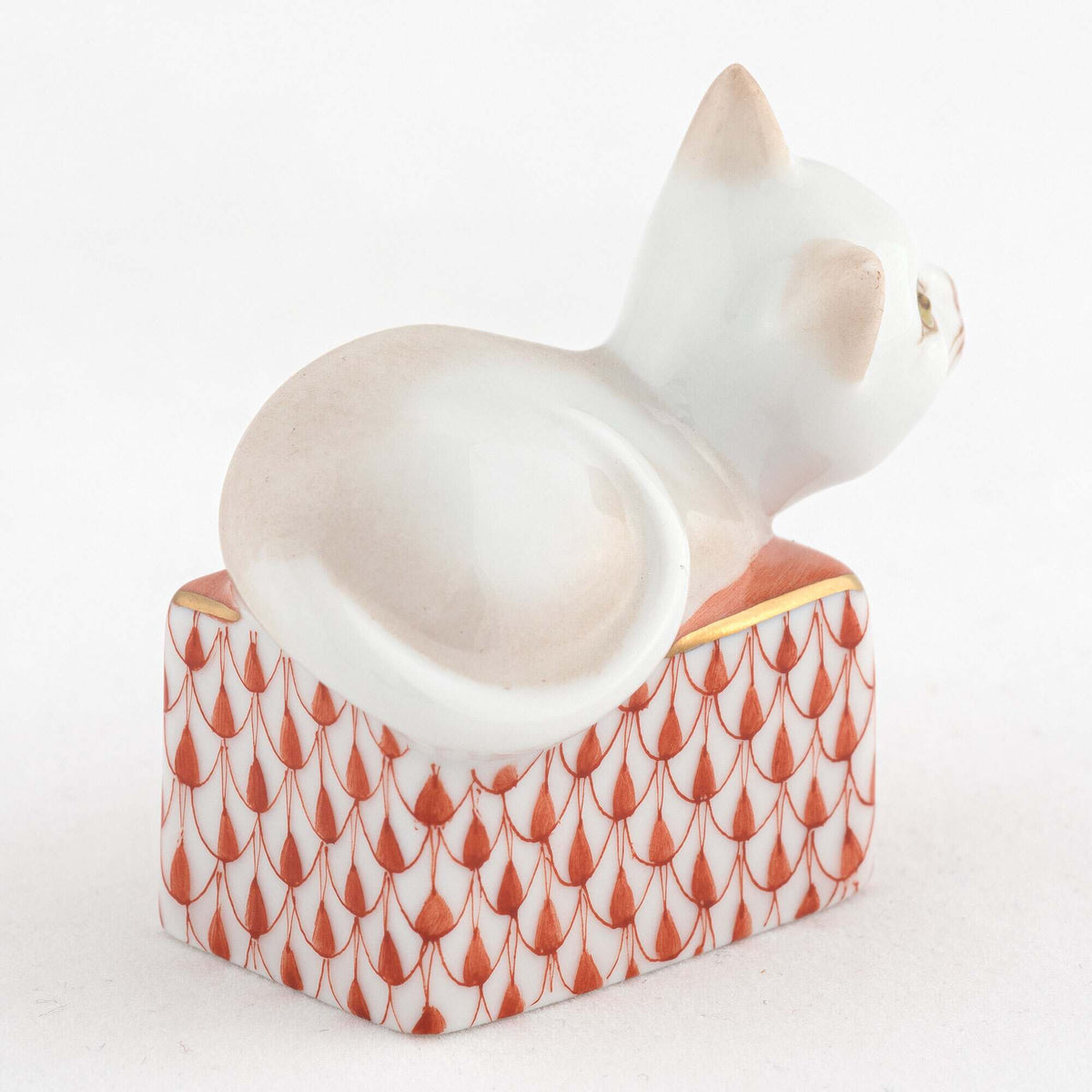 Herend Cat in Box Figurine – Rust, alternate view