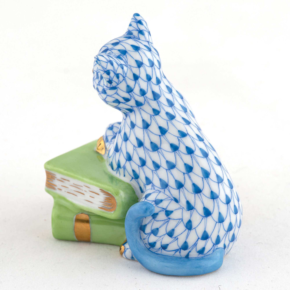 Herend Cat on Books Figurine – Blue, alternate view