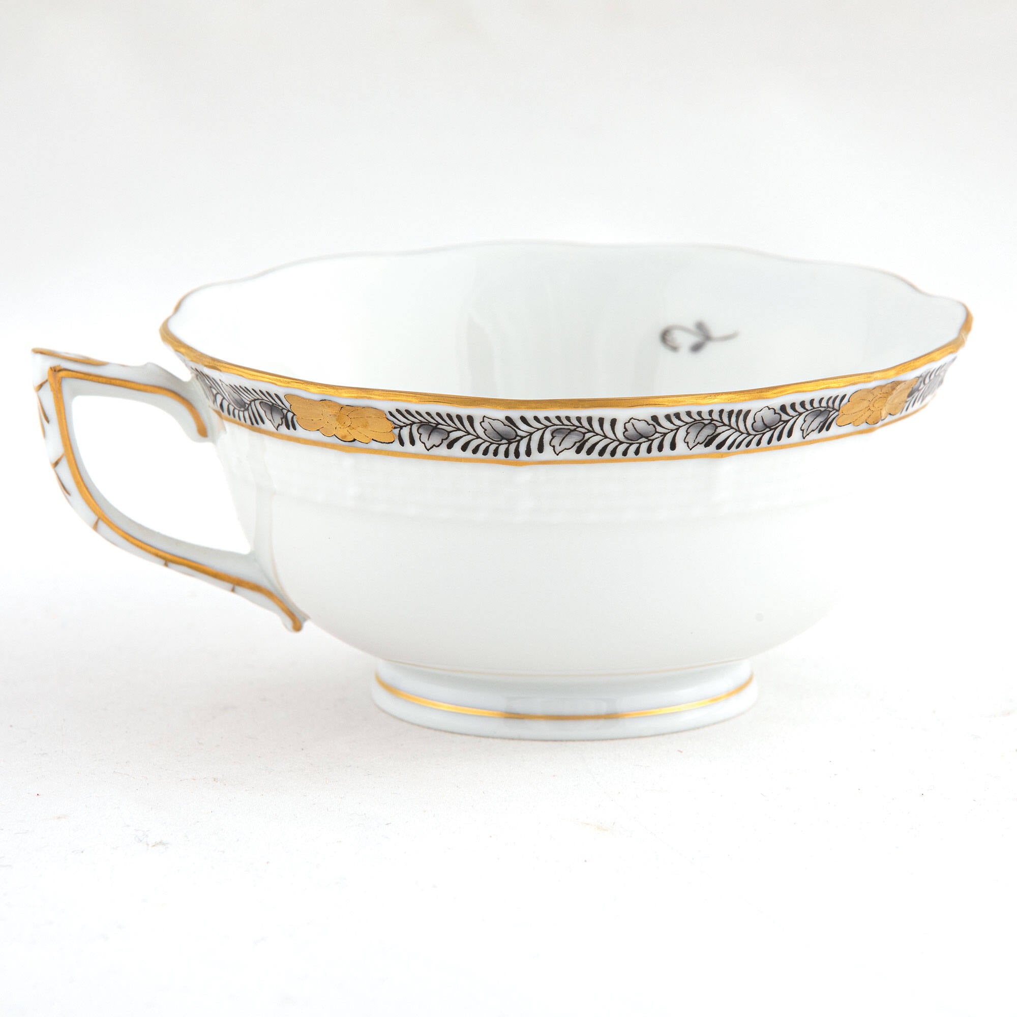 Herend Chinese Bouquet Garland Black Tea Cup Cup & Saucer Set — additional view