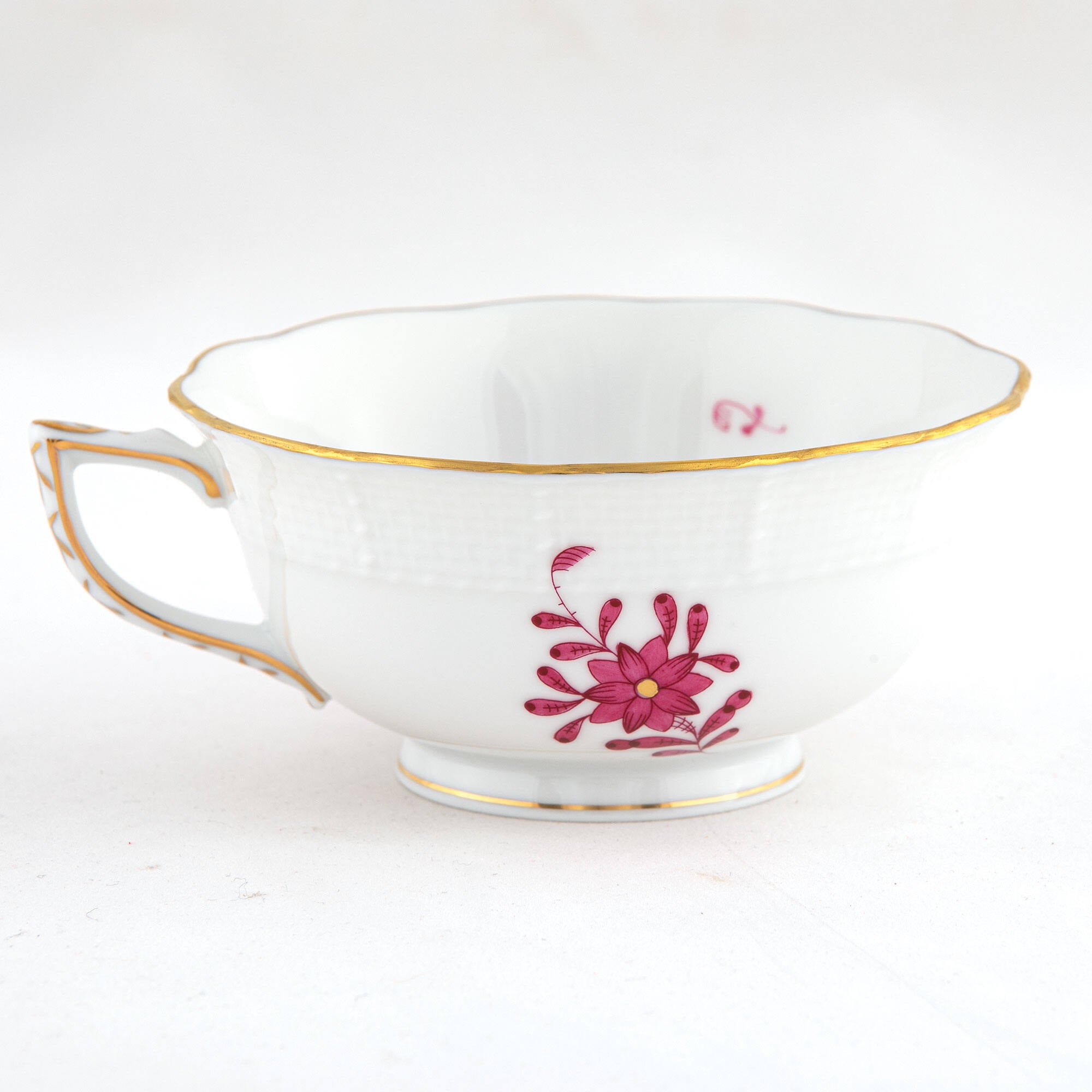 Herend Chinese Bouquet Raspberry Tea Cup Cup & Saucer Set — additional view