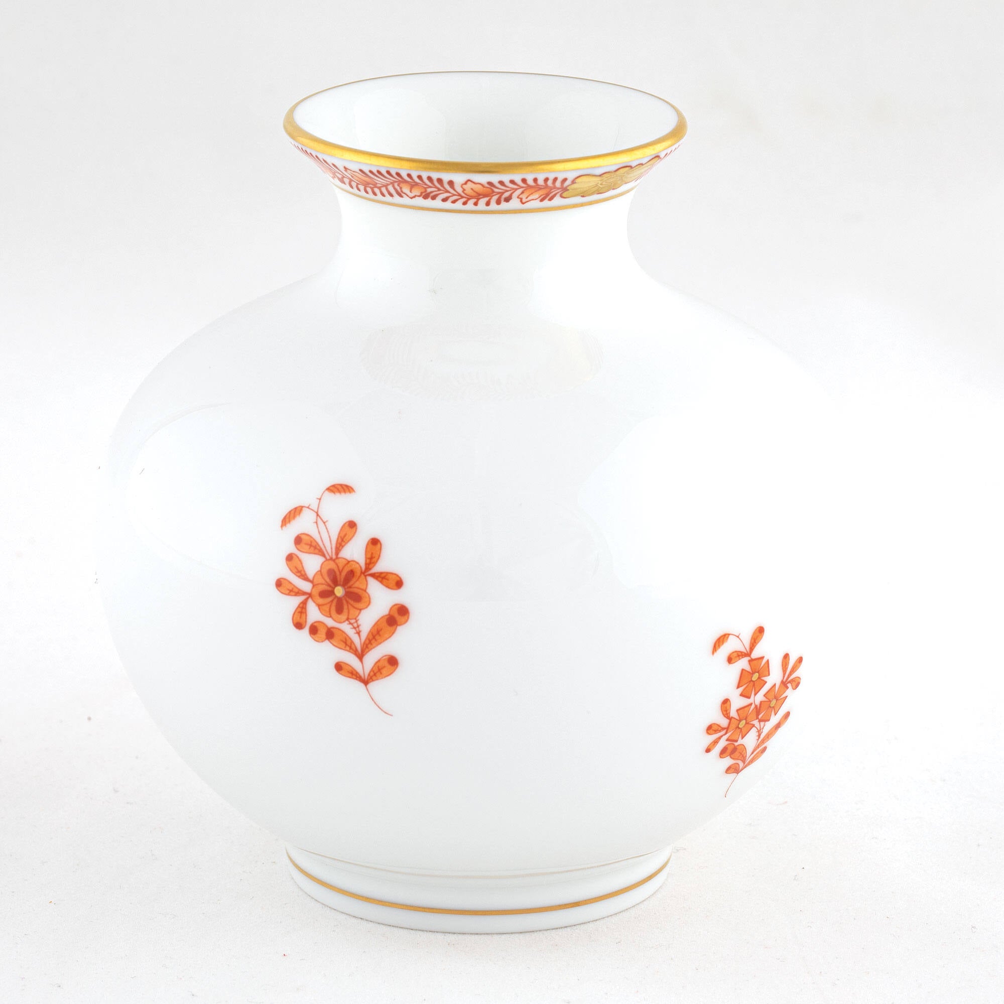 Herend Chinese Bouquet Rust Round Vase — additional view