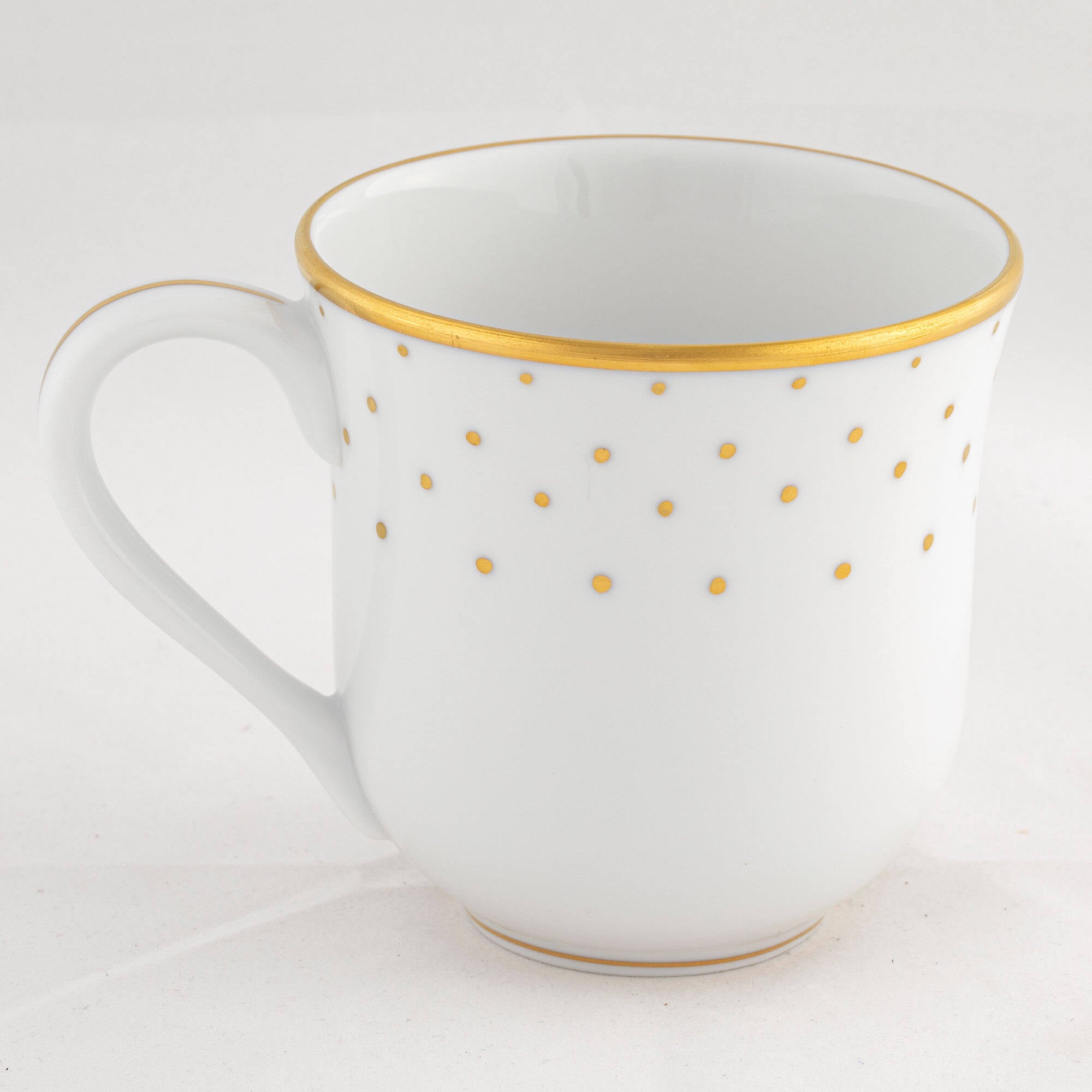 Herend Christmas Dessert Mug - Santa Bunny — additional view