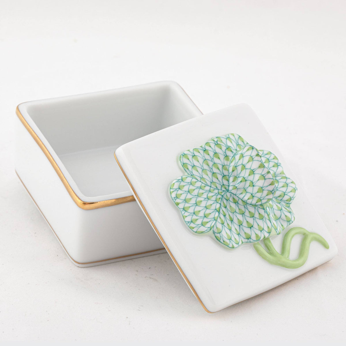 Herend Clover Box – Key Lime, alternate view