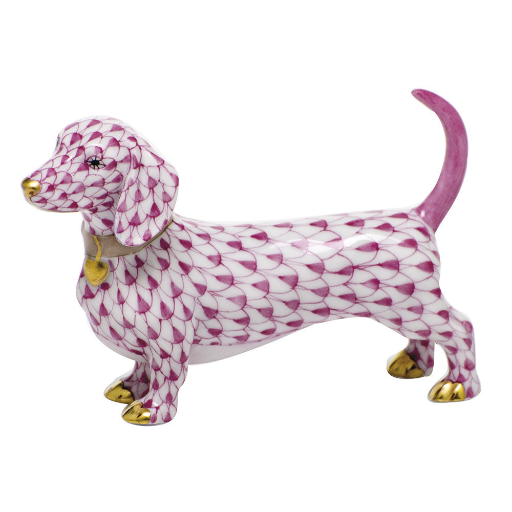 Raspberry fishnet Dachshund Figurine figurine, hand-painted Herend porcelain with 24k gold accents
