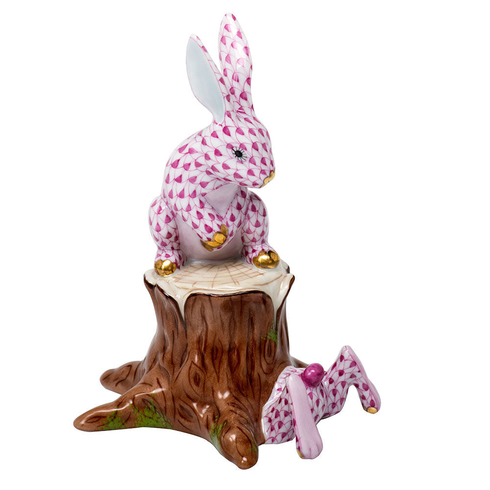 Herend Down the Rabbit Hole Figurine porcelain figurine painted in the Raspberry fishnet pattern