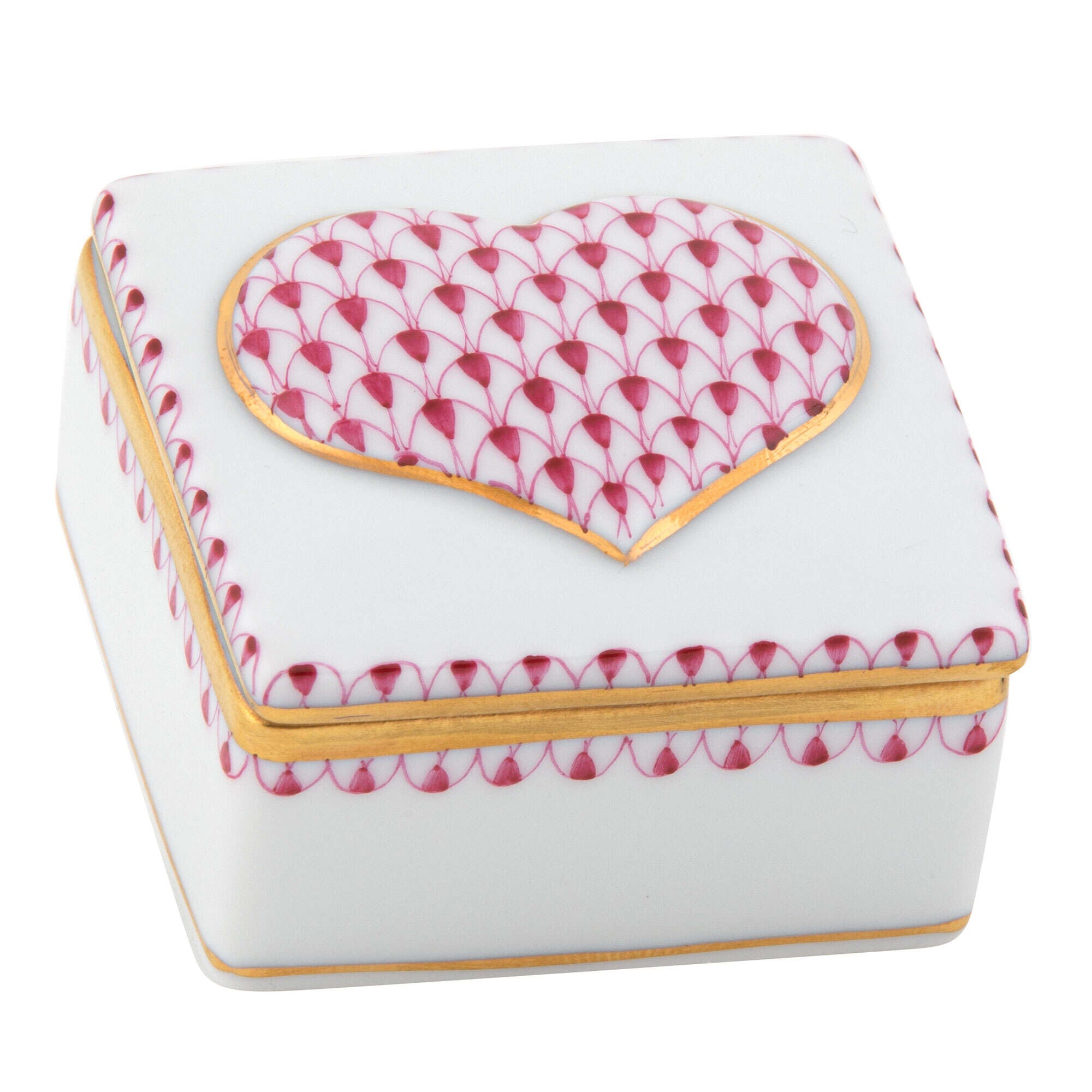 Herend Embossed Heart Box porcelain figurine painted in the Raspberry fishnet pattern