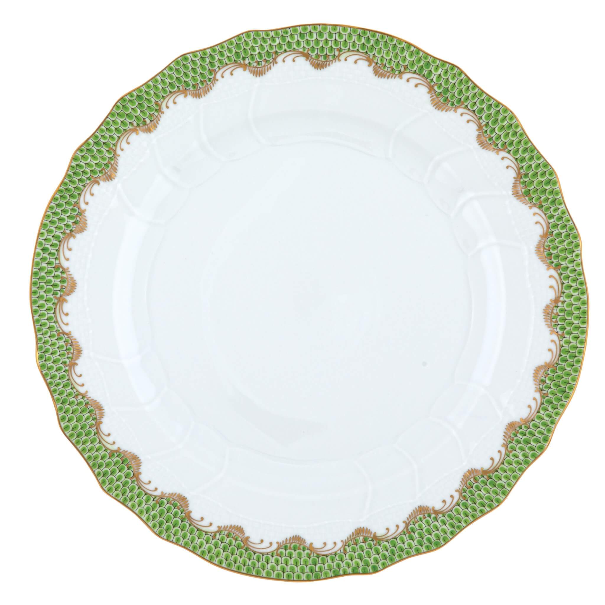 Hand-painted Herend Fish Scale Evergreen Dinner Plate in fine porcelain, 10.5in D, on a white background