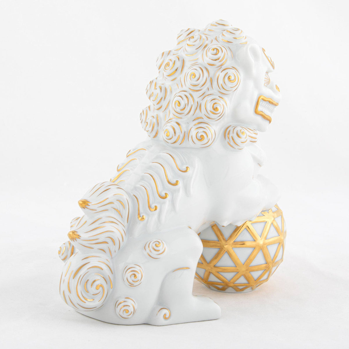 Herend Foo Dog Looking Right Figurine, alternate view