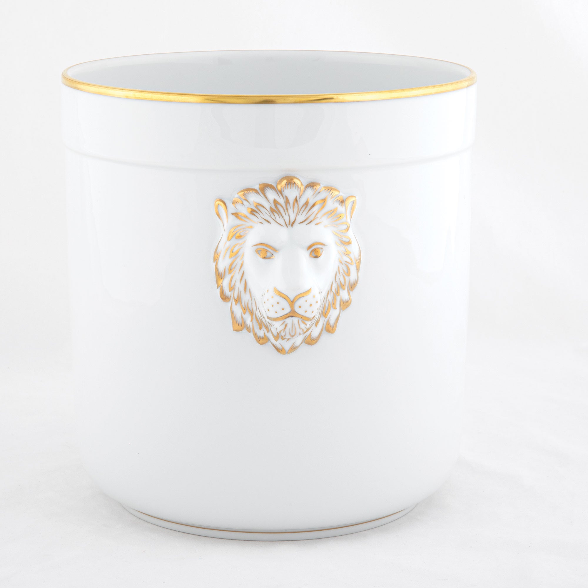 Herend Gwendolyn Cachepot with Lion Heads — additional view
