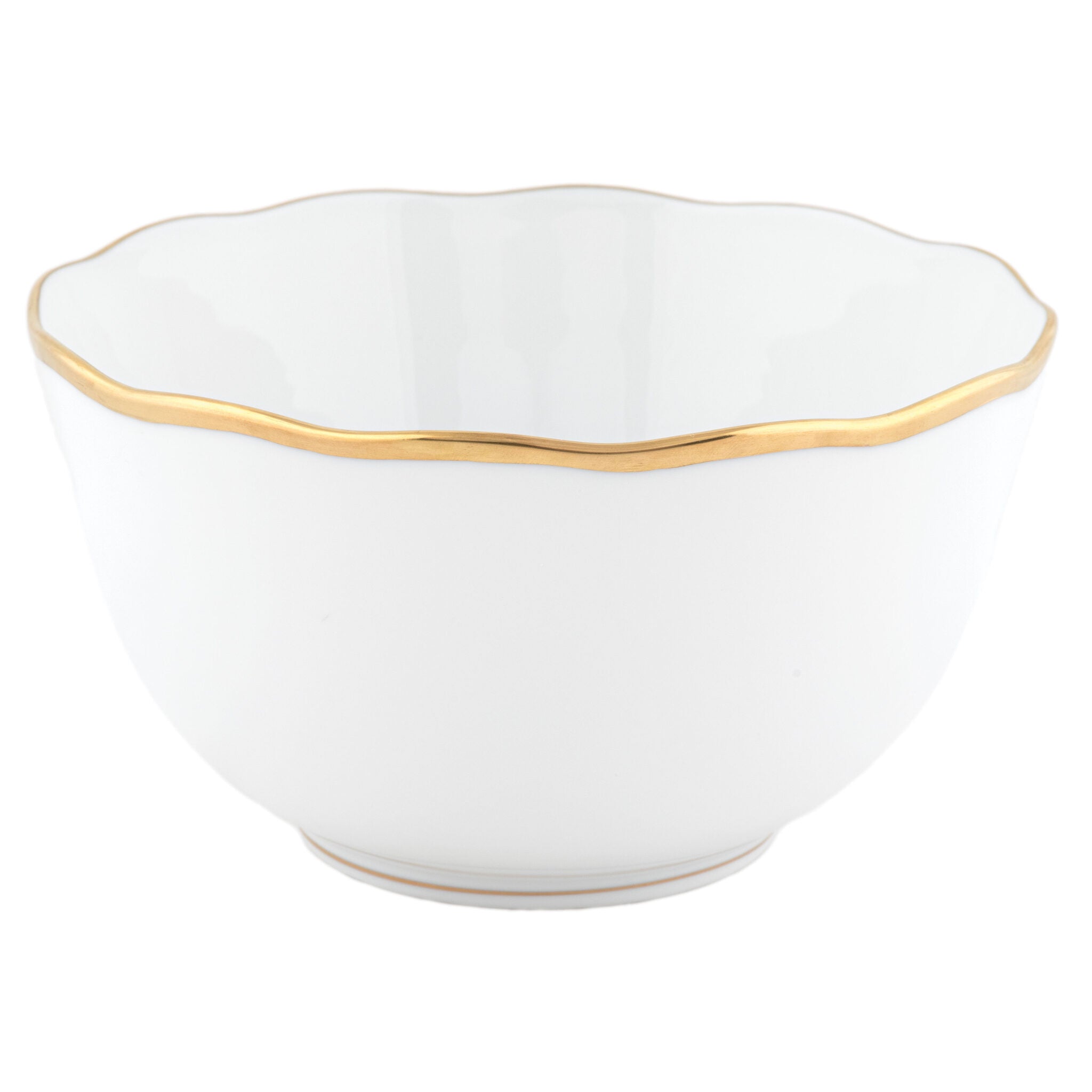 Hand-painted Herend Gwendolyn Round Open Vegetable Bowl in fine porcelain, 7.5in D, on a white background