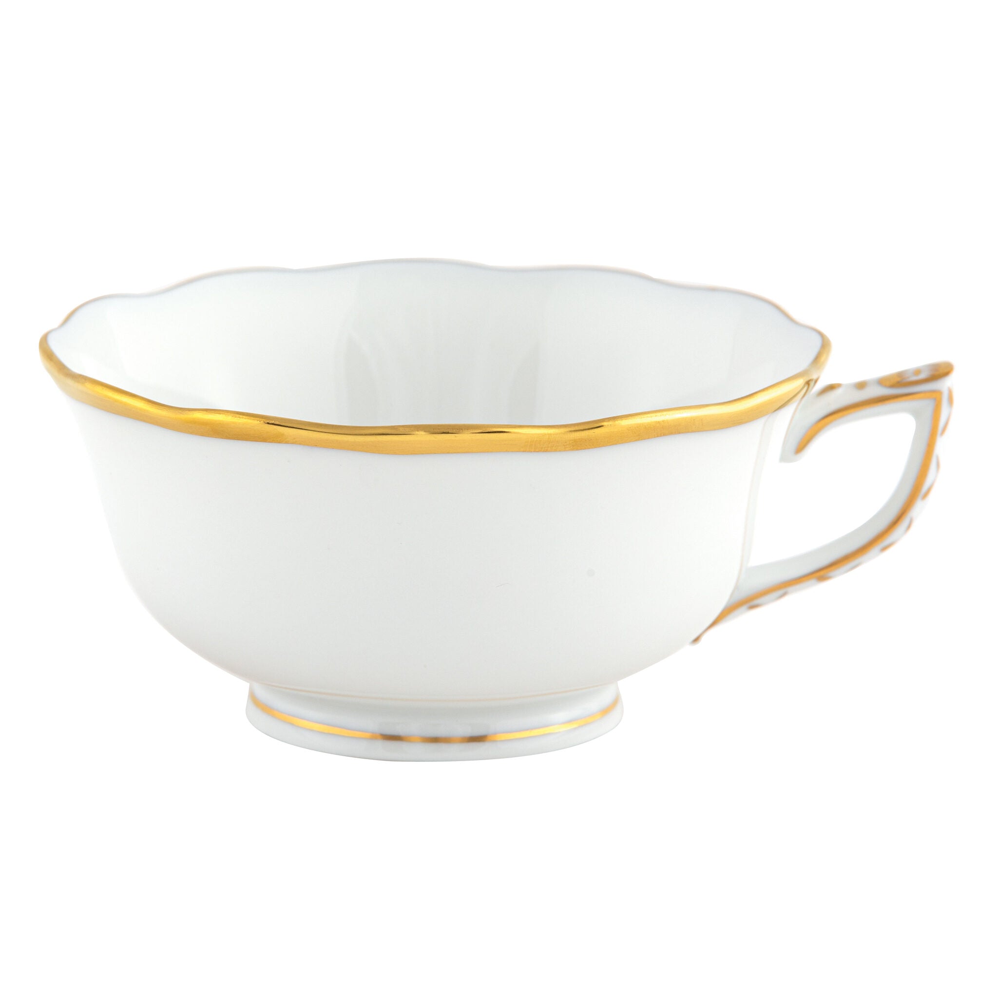 Hand-painted Herend Gwendolyn Tea Cup Cup & Saucer Set in fine porcelain, on a white background