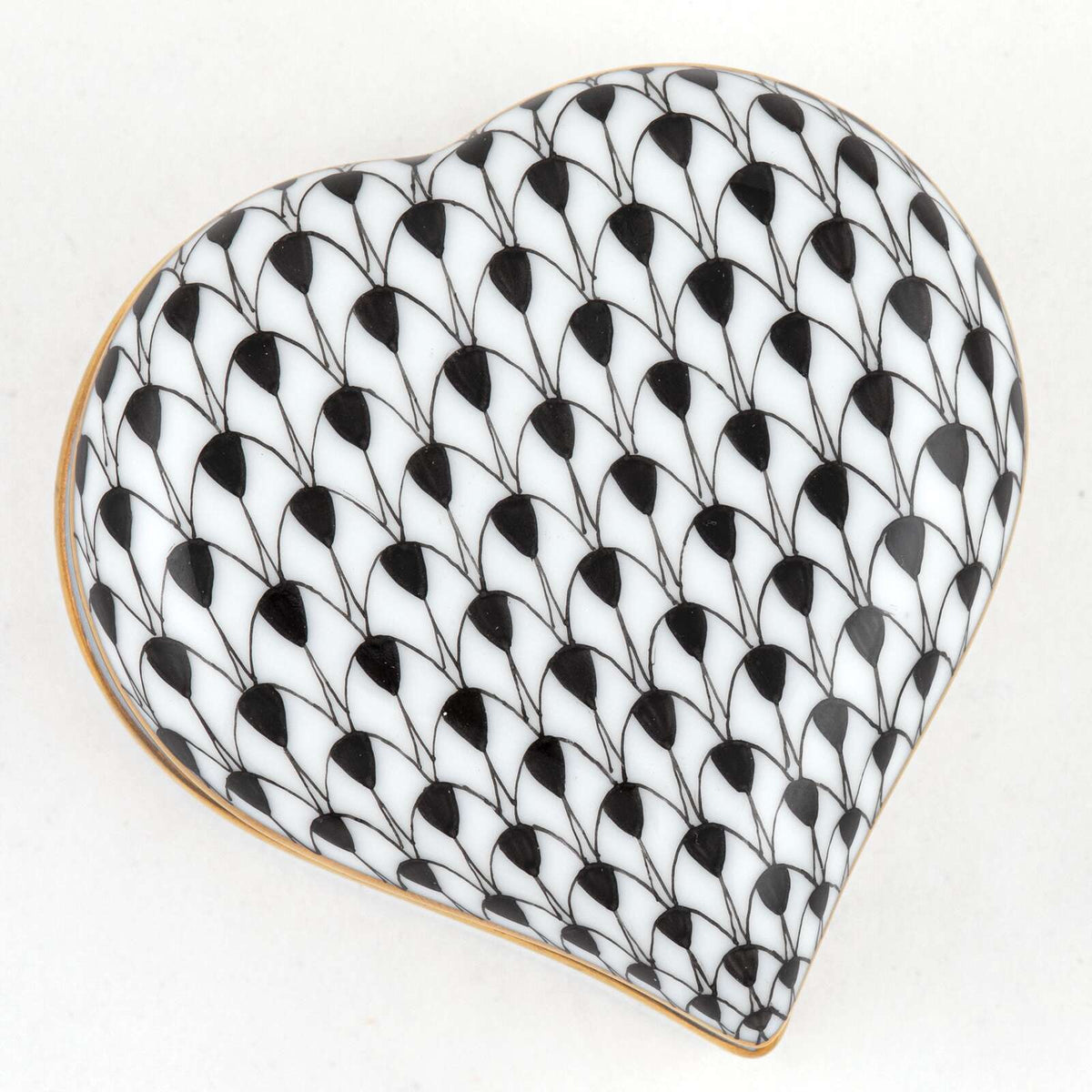 Herend Heart Box – Black, alternate view