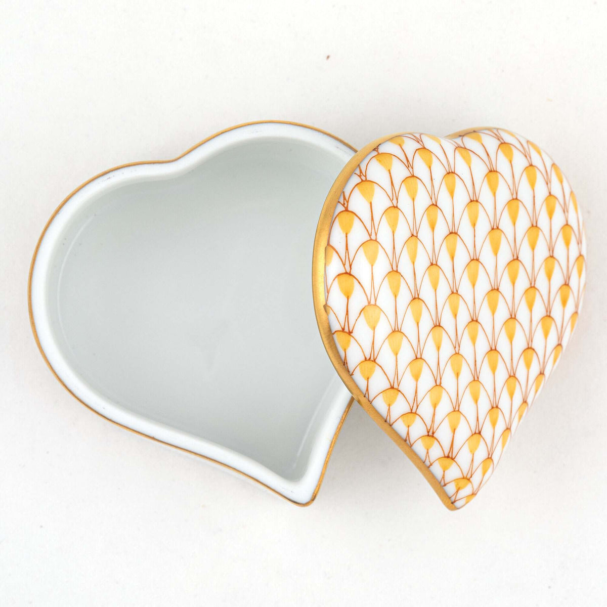 Herend Heart Box – Butterscotch, alternate view