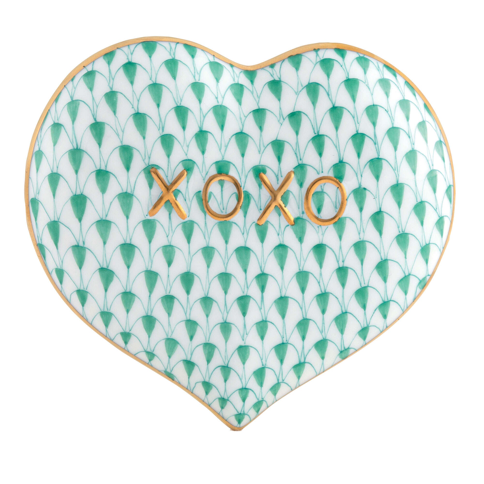 Hand-painted Herend Hugs and Kisses Heart Figurine in Green fishnet porcelain on a white background