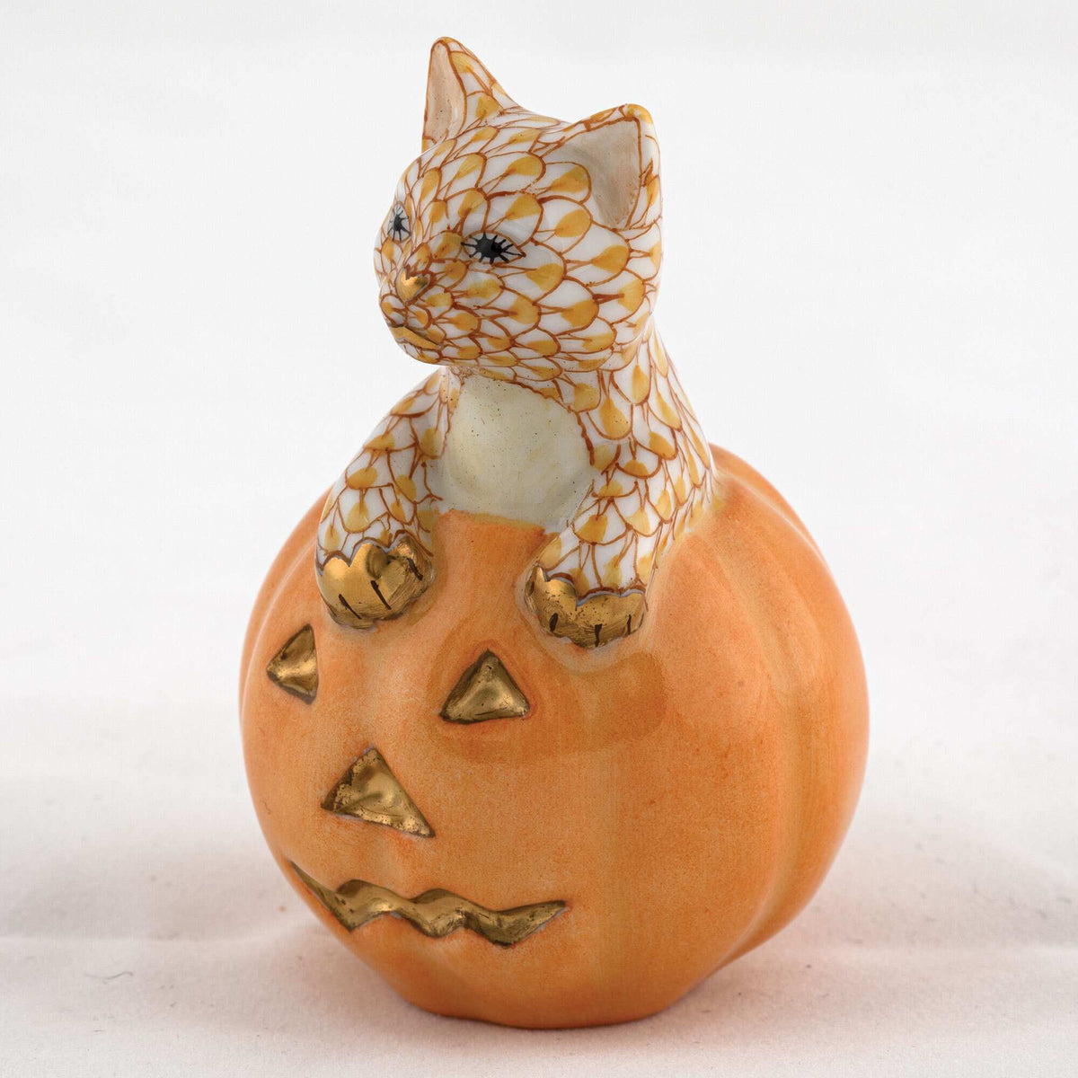 Herend Jack O Lantern Kitty Figurine – Butterscotch, alternate view