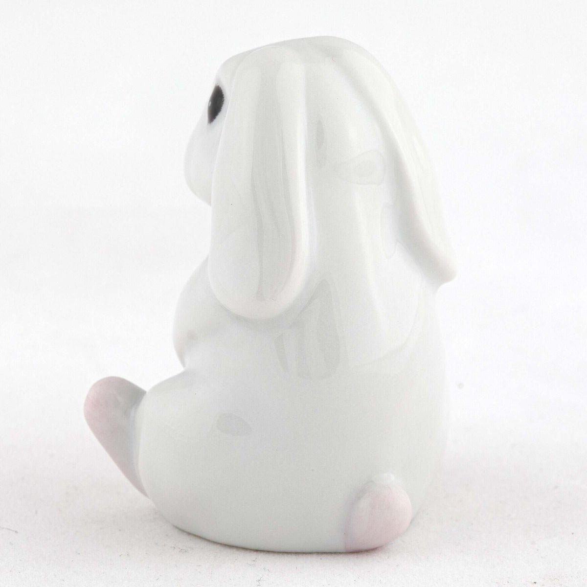 Herend Kisses Figurine – Black, alternate view