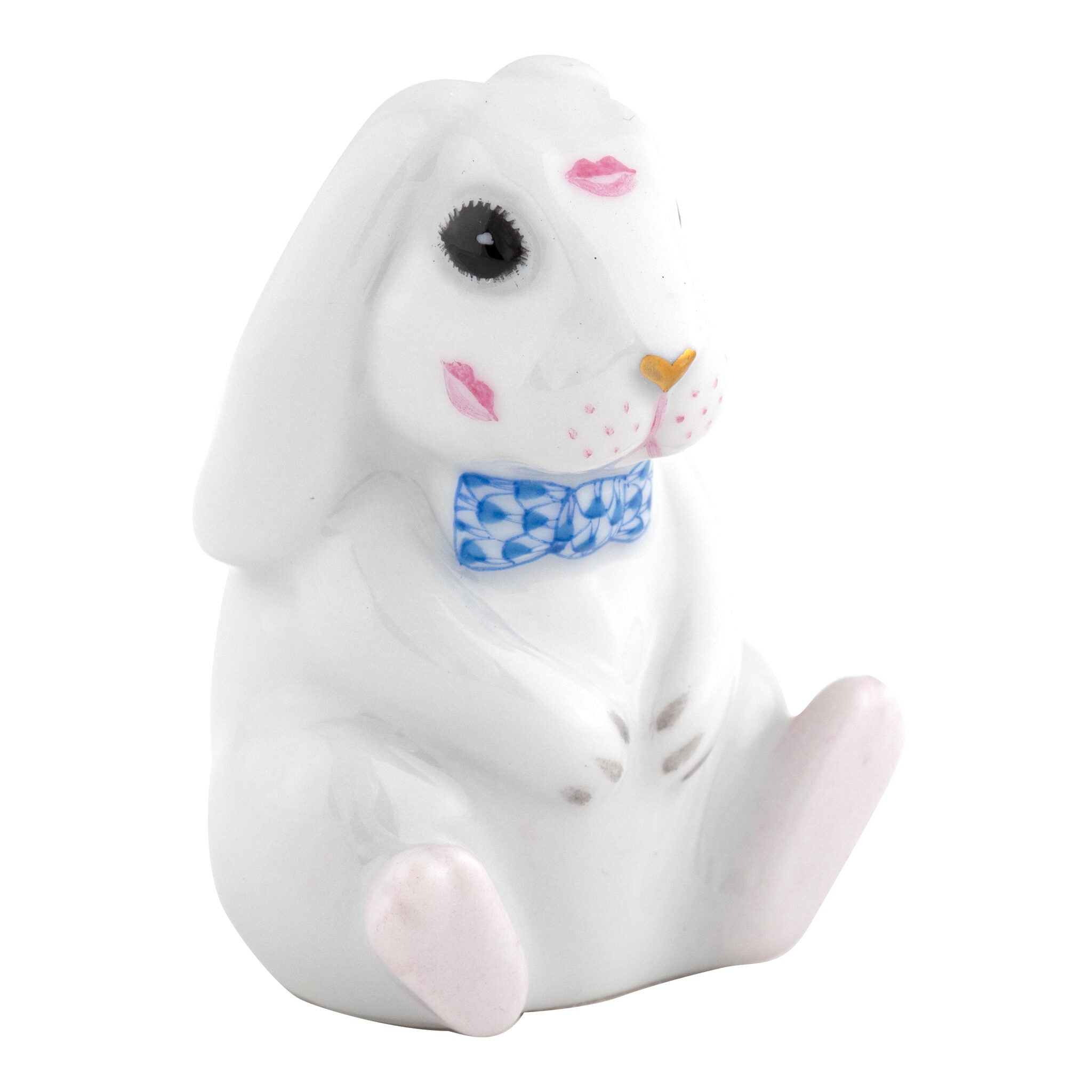 Hand-painted Herend Kisses Figurine in Blue fishnet porcelain on a white background