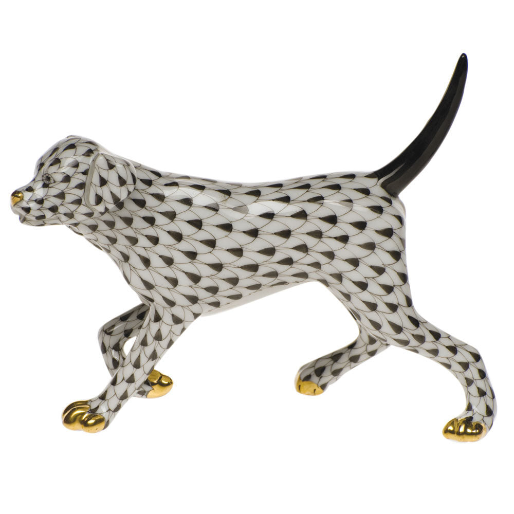 Black fishnet Labrador Walking Figurine figurine, hand-painted Herend porcelain with 24k gold accents