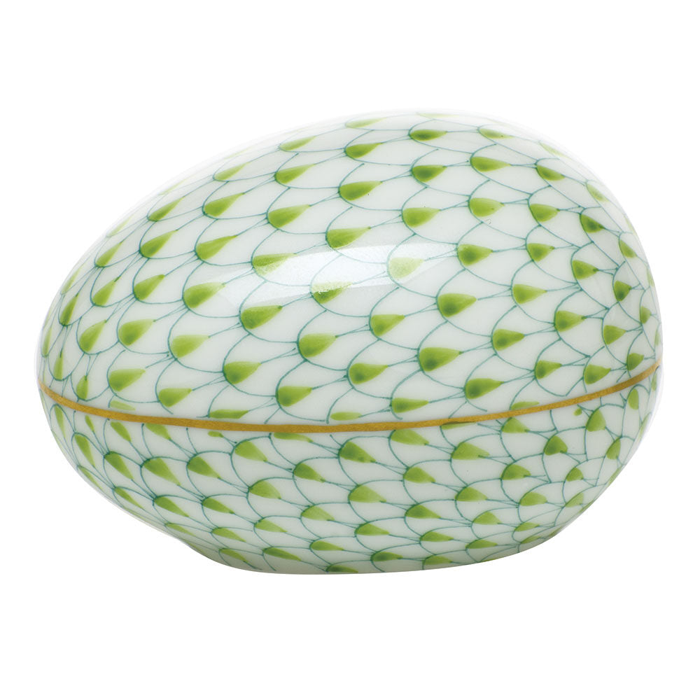 Key Lime fishnet Large Egg Figurine figurine, hand-painted Herend porcelain with 24k gold accents