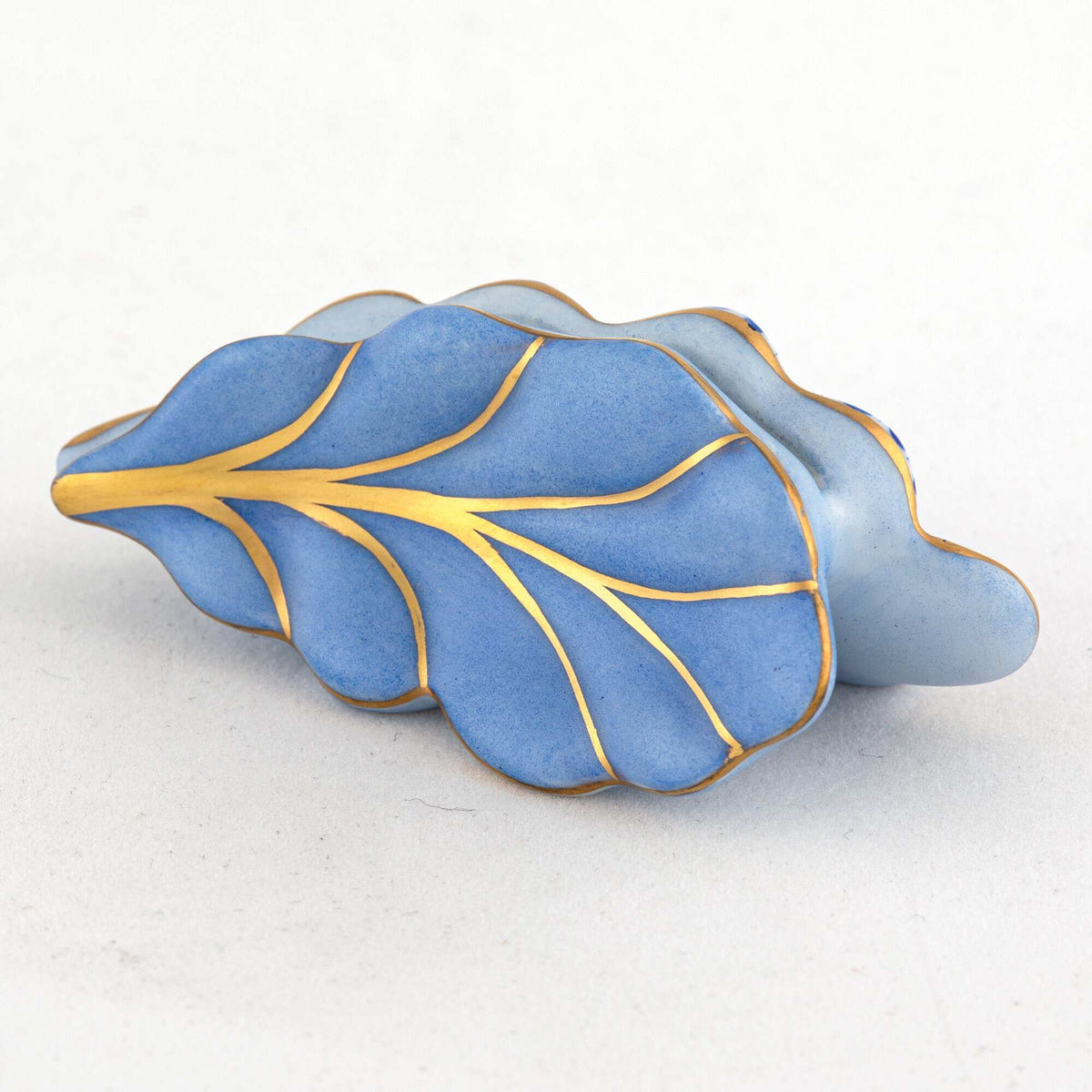 Herend Leaf Place Card Holder – Sapphire, alternate view