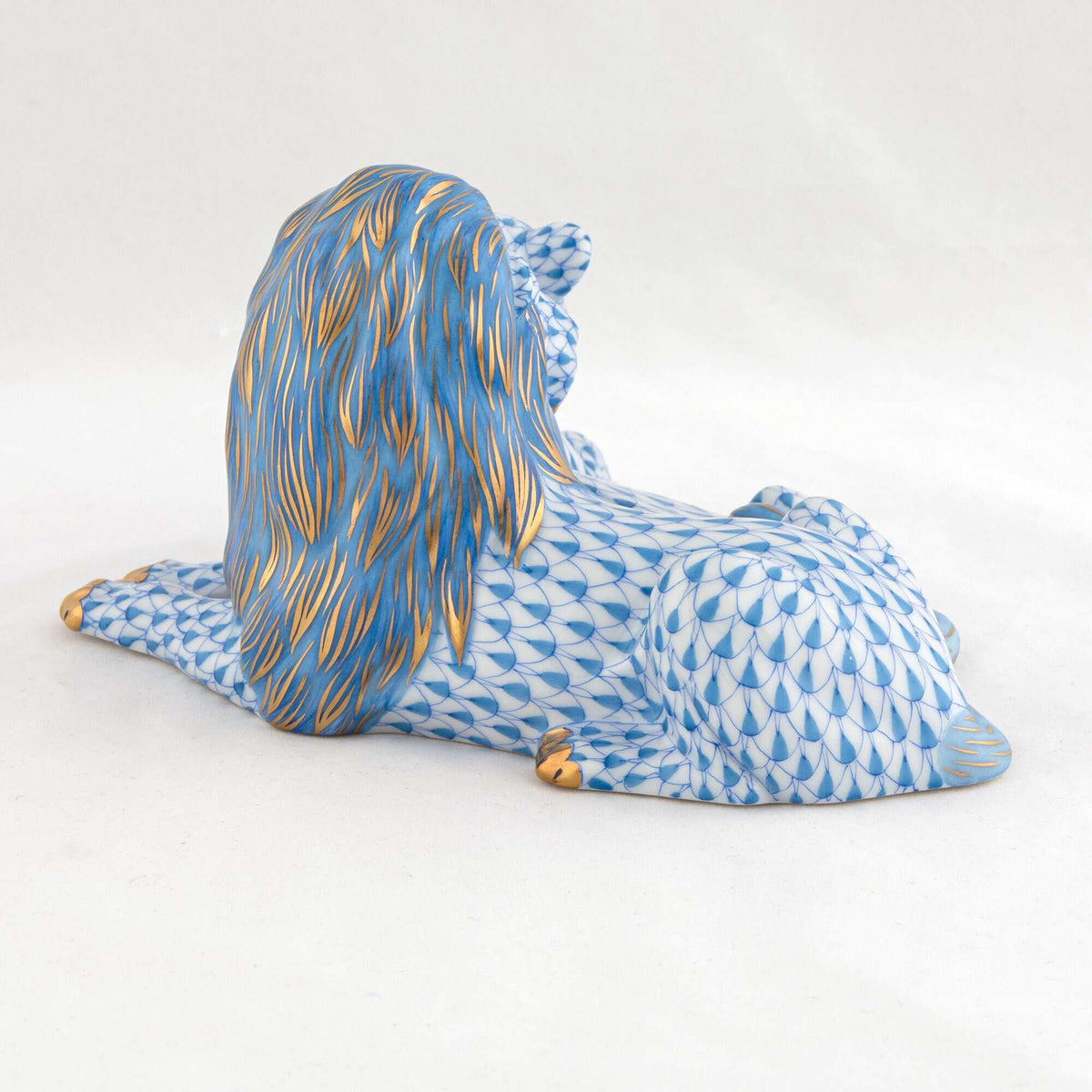 Herend Lion and Lioness Figurine – Blue, alternate view