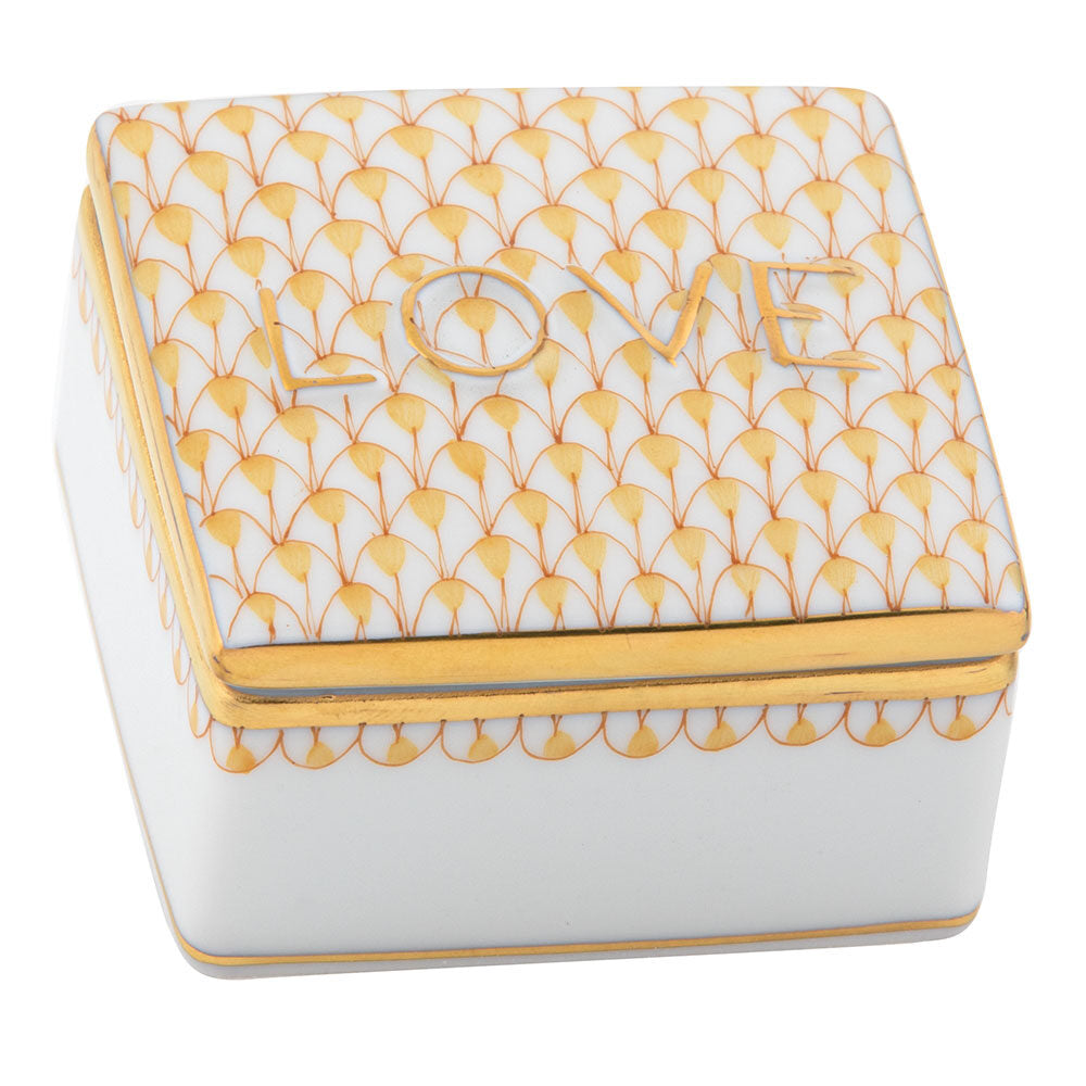 Butterscotch fishnet Love Box figurine, hand-painted Herend porcelain with 24k gold accents