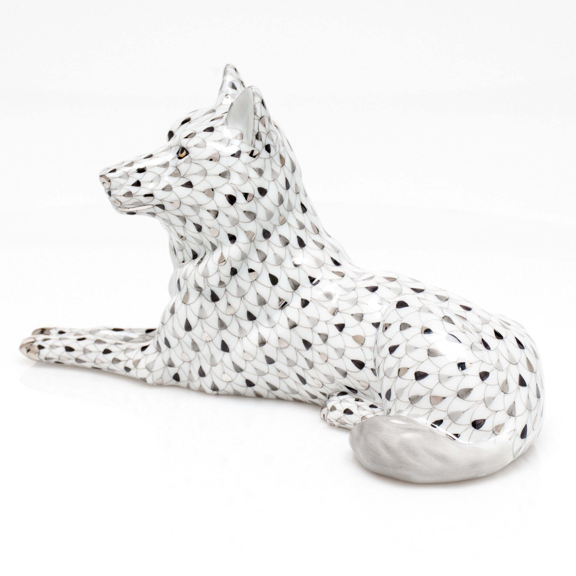 Herend Lying Wolf Figurine — additional view